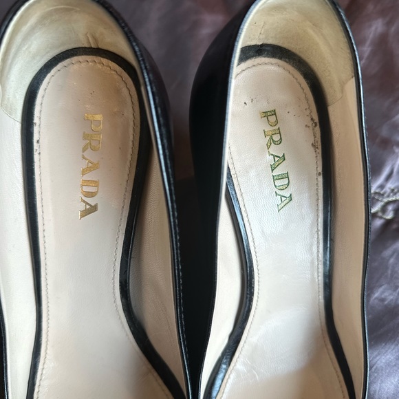 Prada women’s wedges - Picture 5 of 5